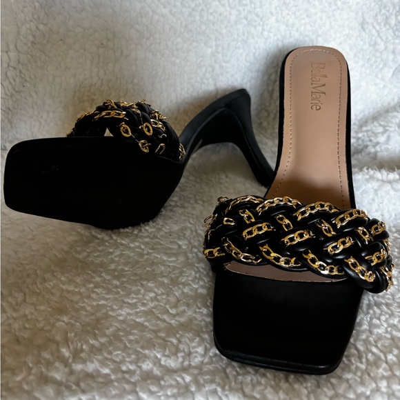 Bellini Black Heels with Gold Chain Detail - Picture 3 of 5